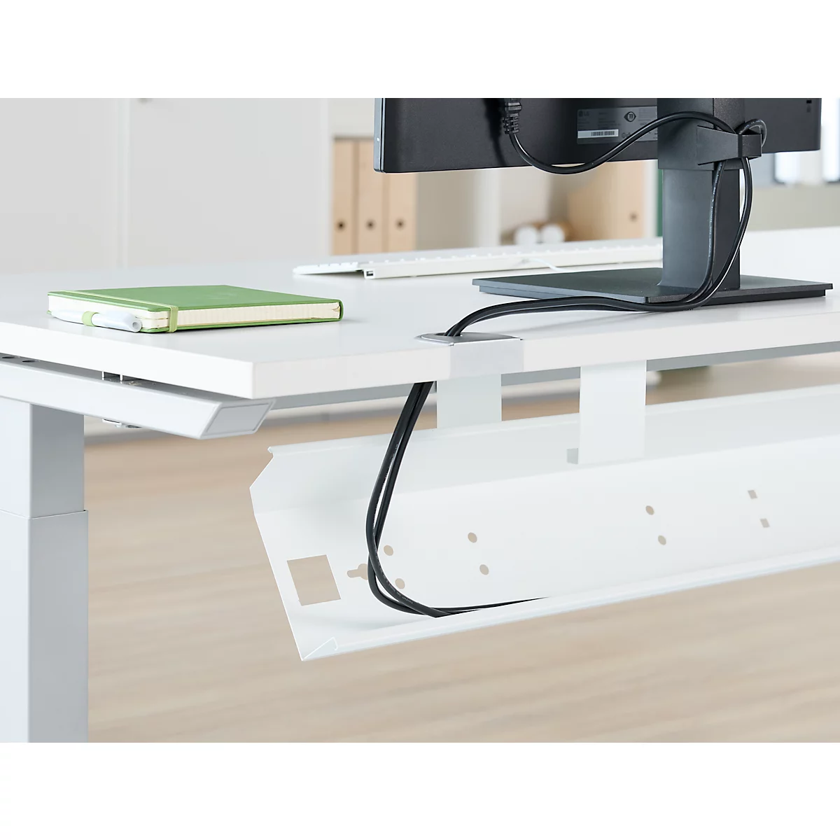 Schäfer Shop Genius Chemin de câbles pour largeur de table 800 mm, rabattable, acier, blanc