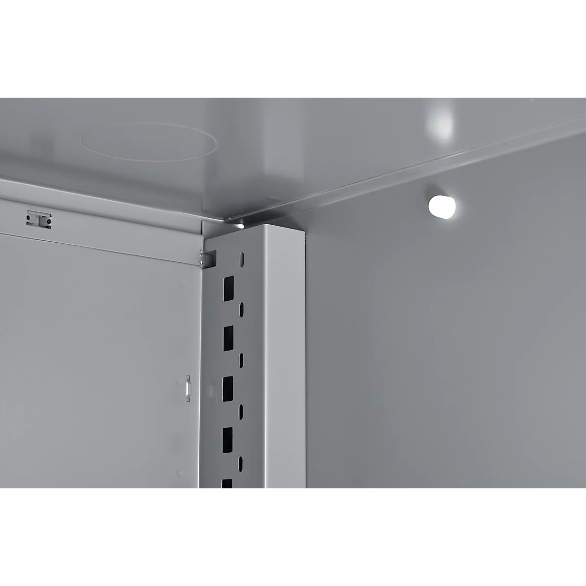 Schäfer Shop Genius Flügeltürenschrank FS, Stahl, mit Belüftungslöchern, B 545 x T 520 x H 1105 mm, 3 OH, Weißalu/Anthrazitgrau, bis 150 kg