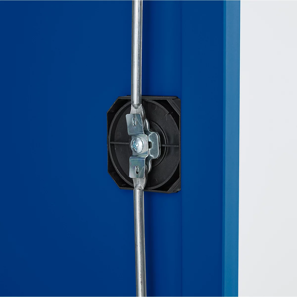 Schäfer Shop Genius Mehrzweckschrank FS, modular, indivuduell erweiterbar, Mittelwand, 4 Fachböden, bis 450 kg, B 1055 x T 520 x H 1950 mm, lichtgrau/enzianblau