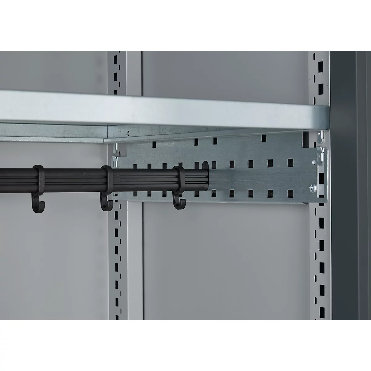 Schäfer Shop Genius Mehrzweckschrank FS, modular, indivuduell erweiterbar, Mittelwand, 4 Fachböden, bis 450 kg, B 1055 x T 520 x H 1950 mm, weißalu/anthrazitgrau