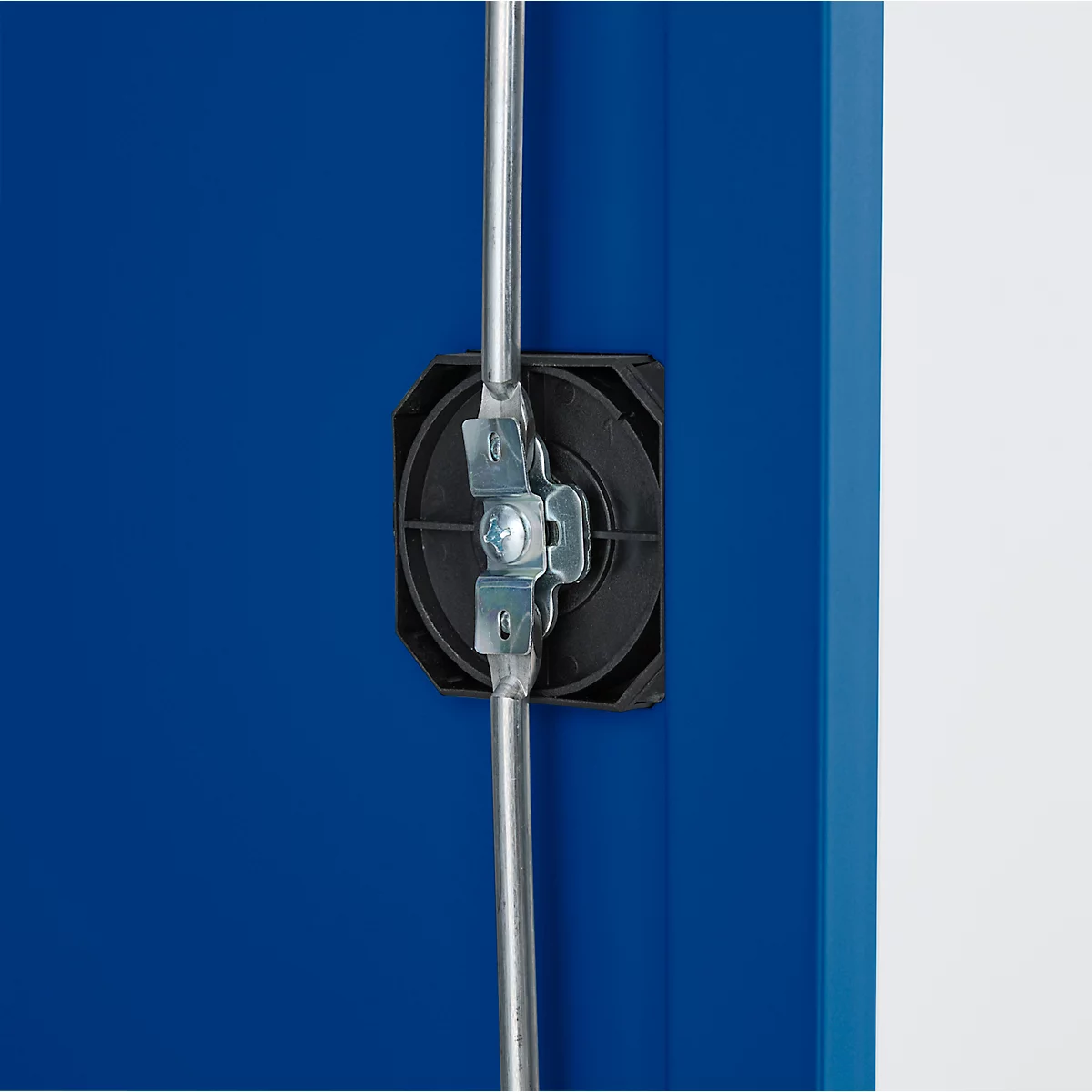 Schäfer Shop Genius Mehrzweckschrank FS, modular, indivuduell erweiterbar, Mittelwand, 4 Fachböden, bis 450 kg, B 1055 x T 520 x H 1950 mm, weißalu/enzianblau