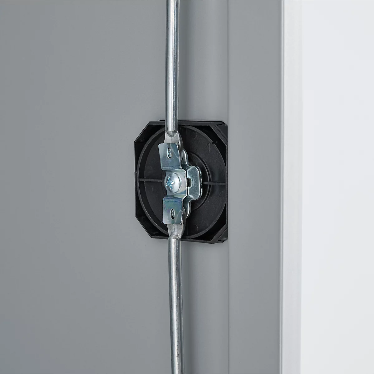 Schäfer Shop Genius Mehrzweckschrank FS, modular, indivuduell erweiterbar, Mittelwand, 4 Fachböden, bis 450 kg, B 1055 x T 520 x H 1950 mm, weißalu/weißalu