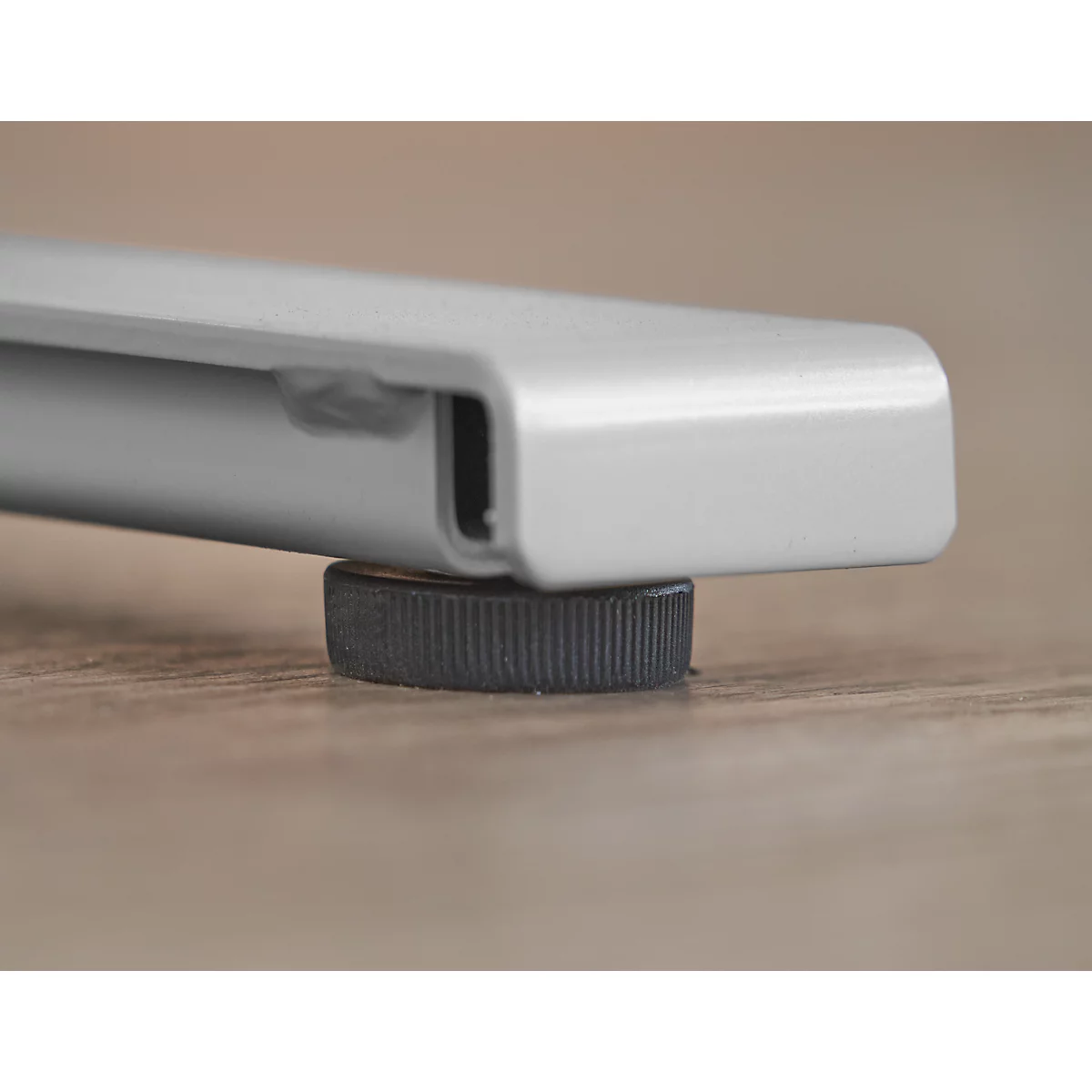Schäfer Shop Genius Schreibtisch AERO FLEX, elektrisch höhenverstellbar, Rechteck, C-Fuß, B 1200 mm, weiß/schwarz + Memorypanel
