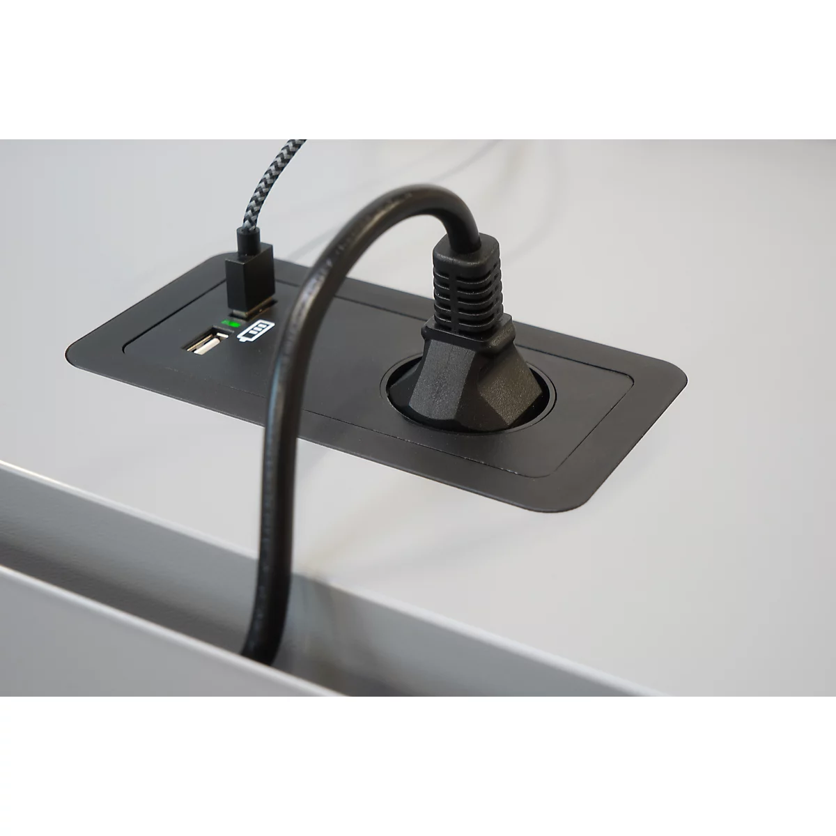 Schäfer Shop Genius Schreibtisch Elements, elektrisch höhenverstellbar, Rechteck, C-Fuß, B 1600 x T 800 x H 645-1300 mm, silber/weiß + Technikeinbau
