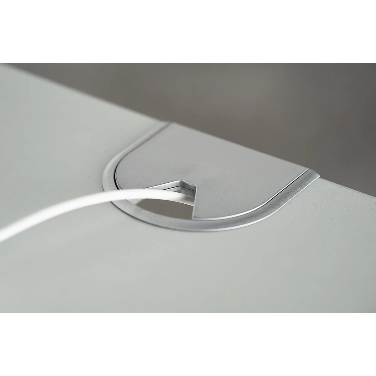 Schäfer Shop Genius Schreibtisch PLANOVA ERGOSTYLE, elektrisch höhenverstellbar, Rechteck, C-Fuß, B 1600 x T 800 x H 715-1182 mm, Ahorn/weißaluminium 
