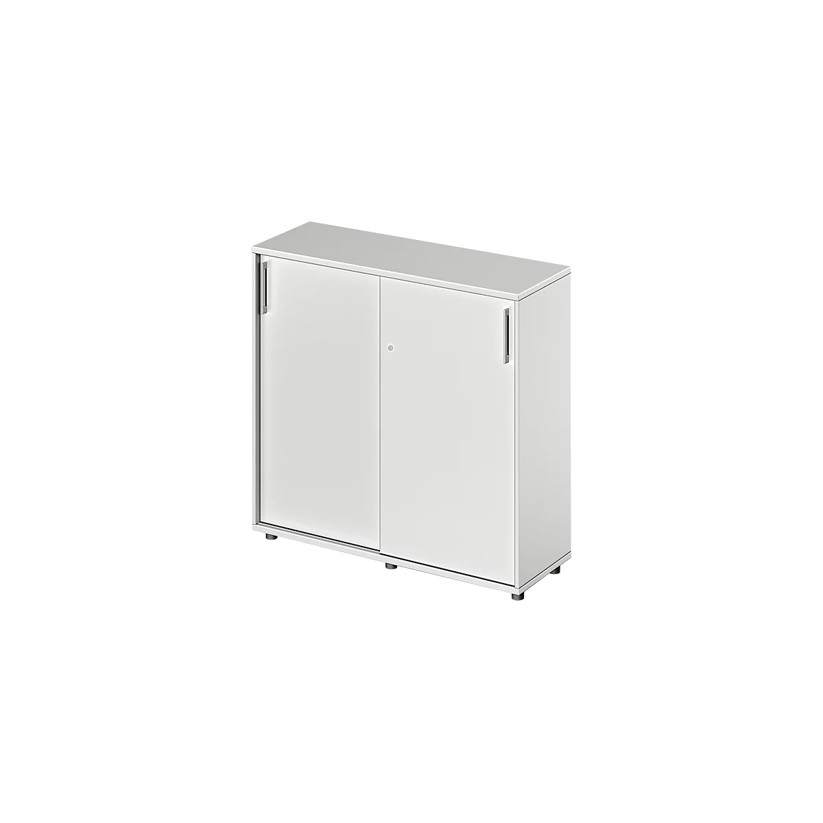 Witte kast met schuifdeuren en zilveren handgrepen.