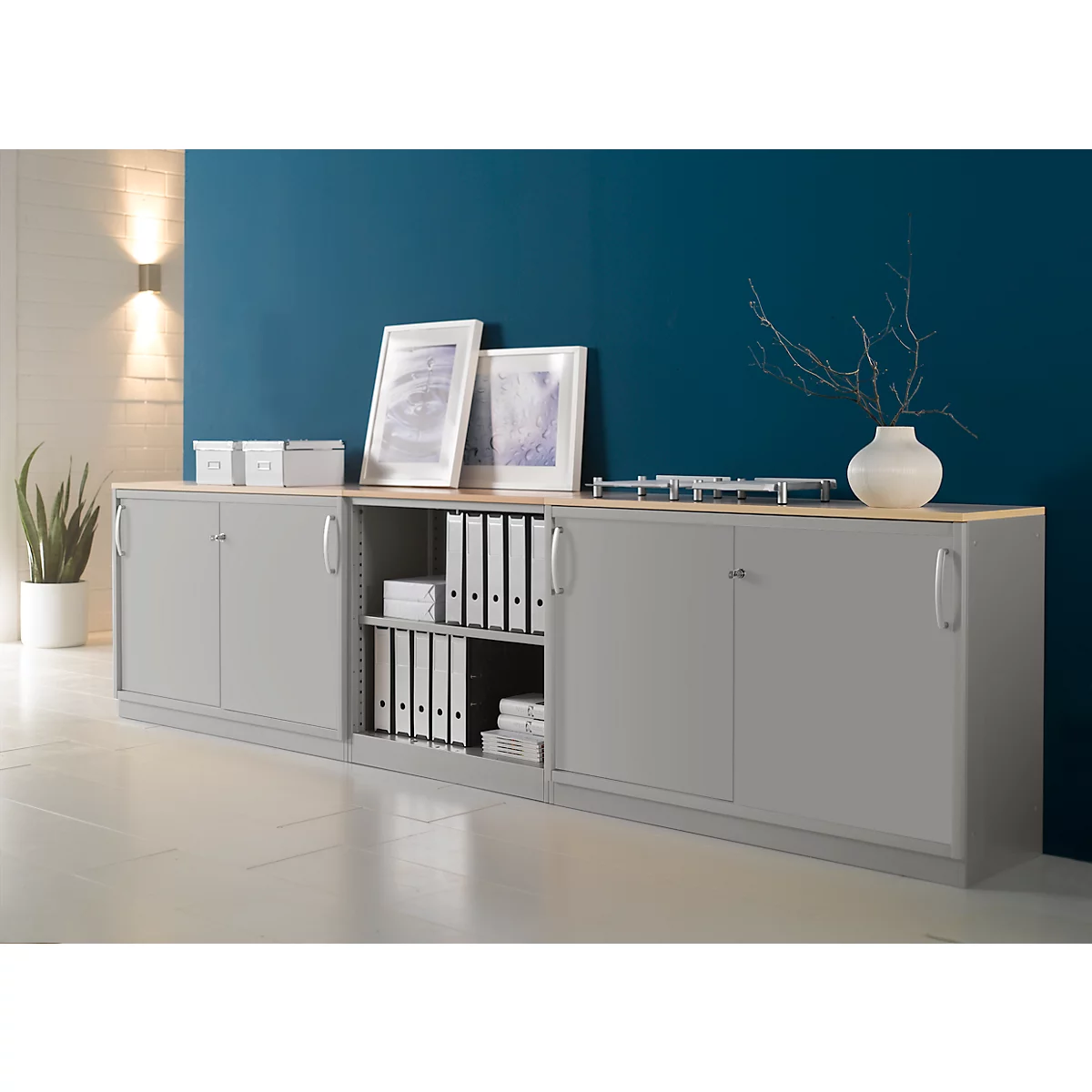 Schäfer Shop Genius TETRIS SOLID schuifdeurkast, 2 OH, B 1200 mm, incl. 19 mm dekblad, ahorn decor/blank aluminium