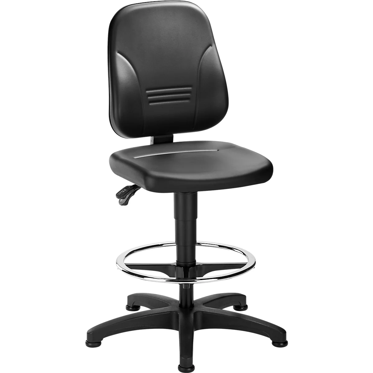 Chaise de bureau noire avec dossier et repose-pieds.