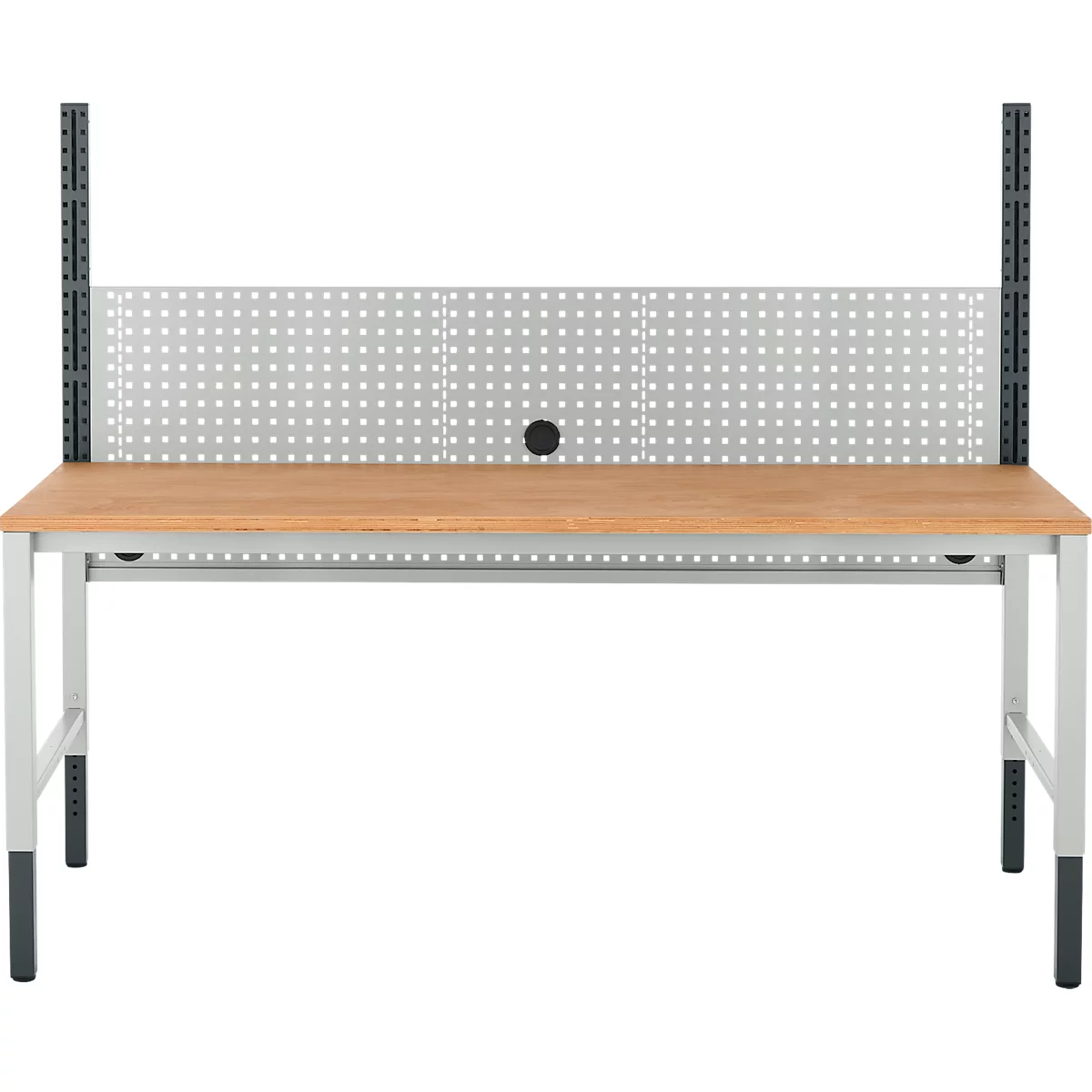 Werkbank met houten blad, grijze metalen poten en pegboard.