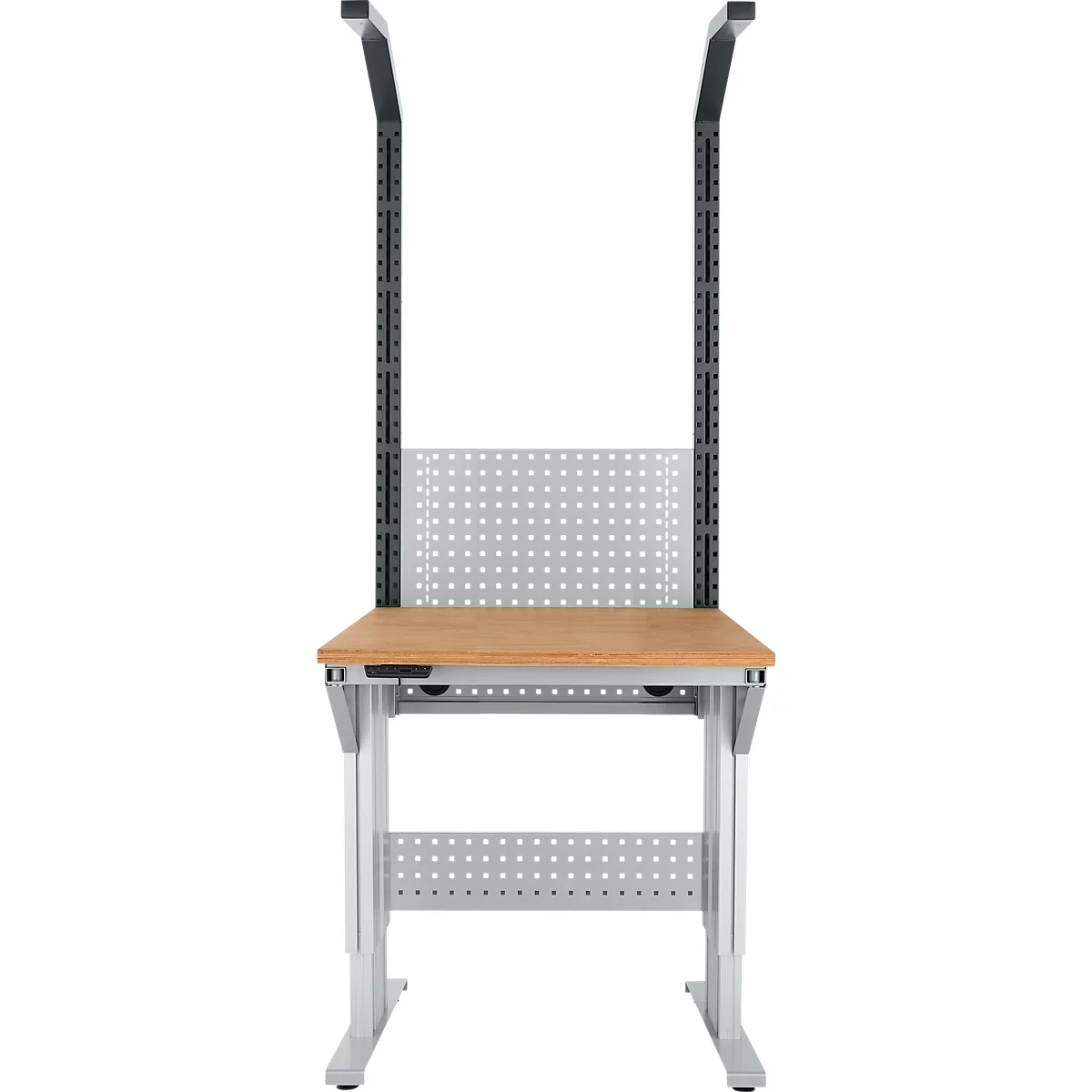 Een metalen bureau, met een houten blad en geperforeerde achterwand en beugel.