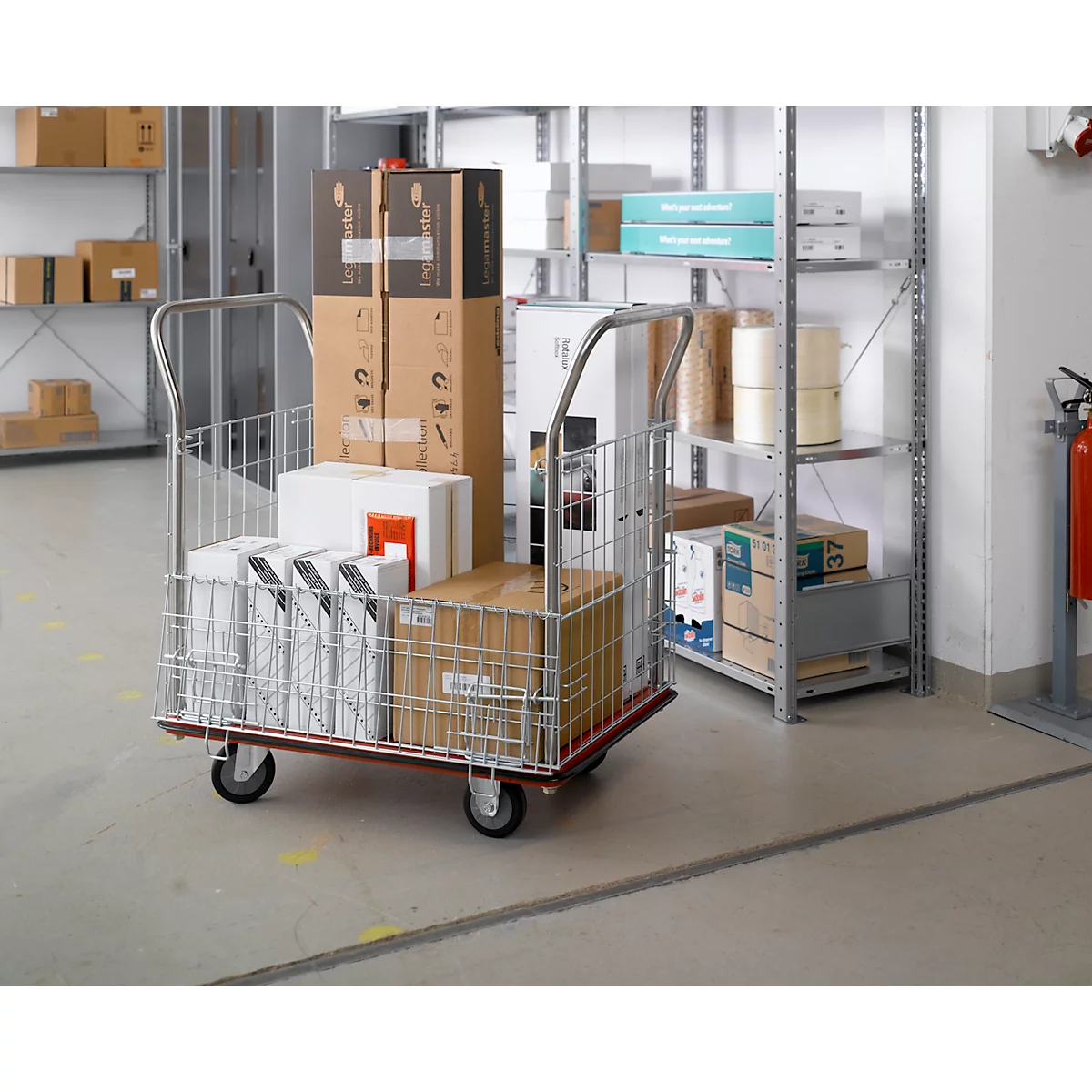 Schäfer Shop Select 213 Premium Plattformwagen mit Gitterrahmen, bis 370 kg, Kantenschutz, Gummimatte, schwarz/rot