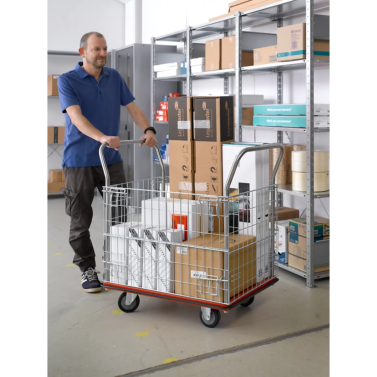 Schäfer Shop Select 213 Premium Plattformwagen mit Gitterrahmen, bis 370 kg, Kantenschutz, Gummimatte, schwarz/rot