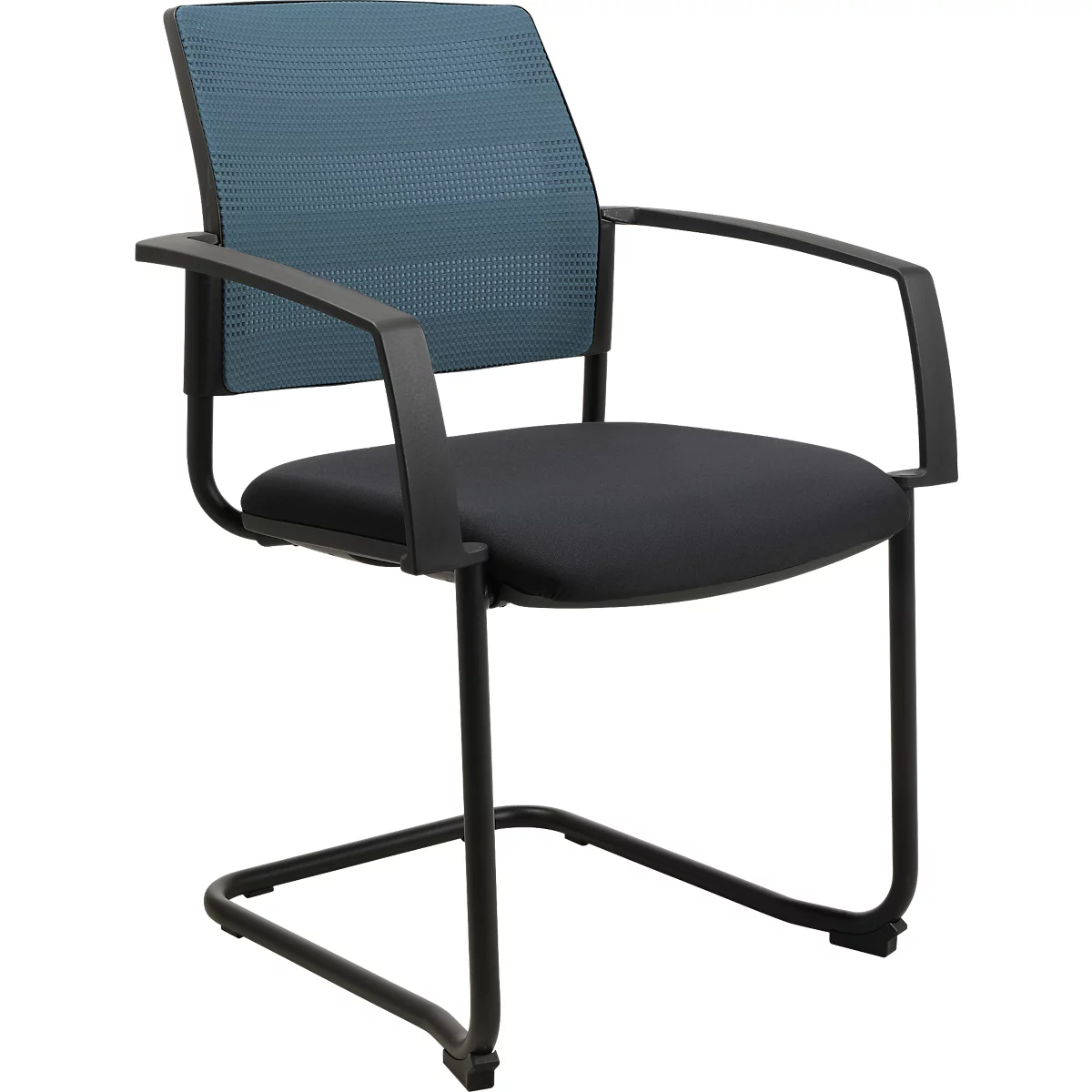 Bürostuhl mit schwarzem Gestell, blauem Netzrücken, schwarzer Sitzfläche und Armlehnen.
