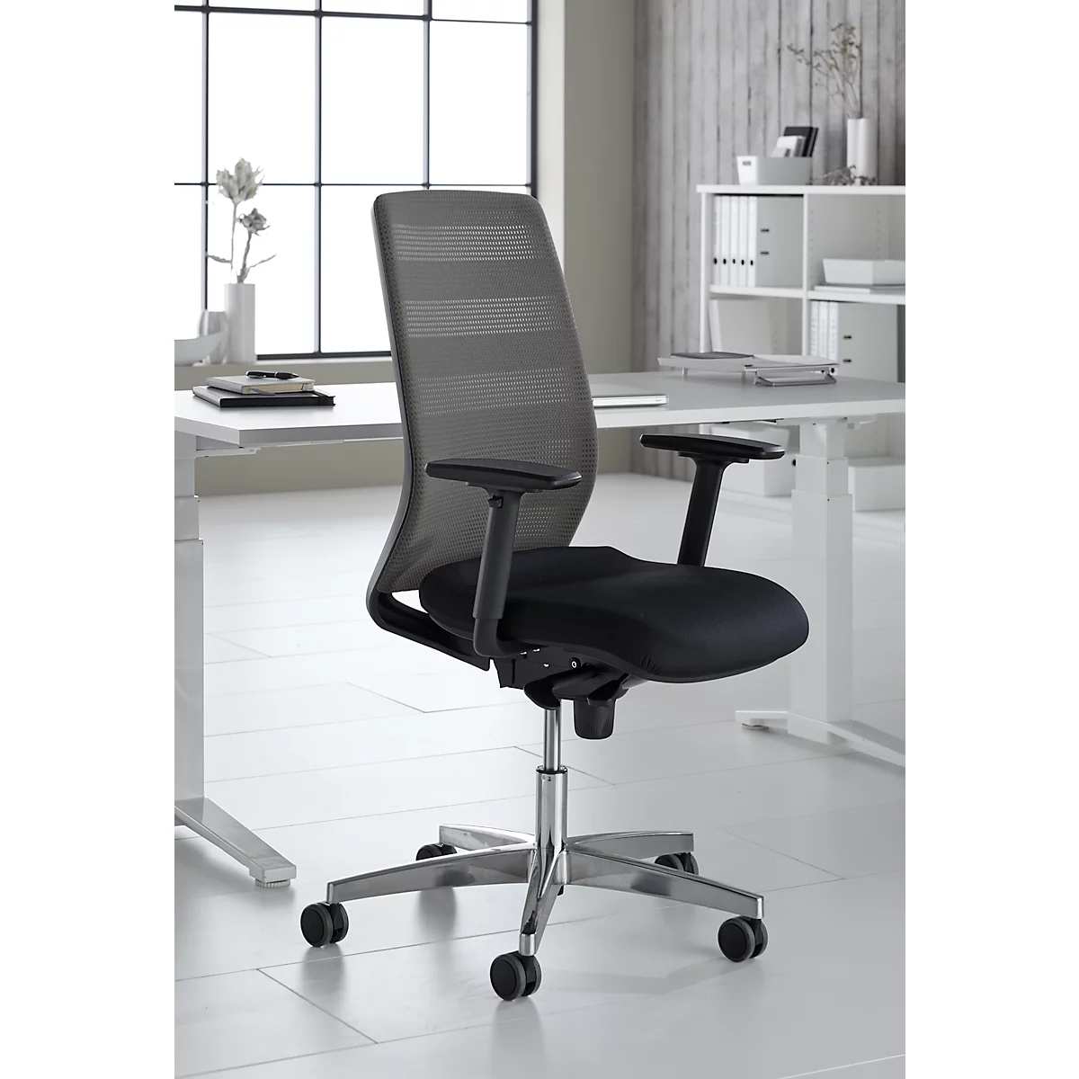 Schäfer Shop Select Bürostuhl SSI Proline Edition 50, mit Armlehnen, Punktsynchronmechanik, Bandscheibensitz, Lordosenstütze, Netzrücken, schwarz/grau