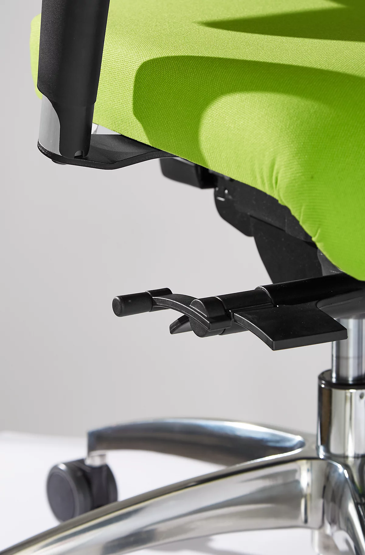 Schäfer Shop Select Bureaustoel SSI PROLINE S3+, synchroonmechanisme, zonder armleuningen, rugleuning met 3D-gaas, 3D-zitgewricht, appelgroen/zwart