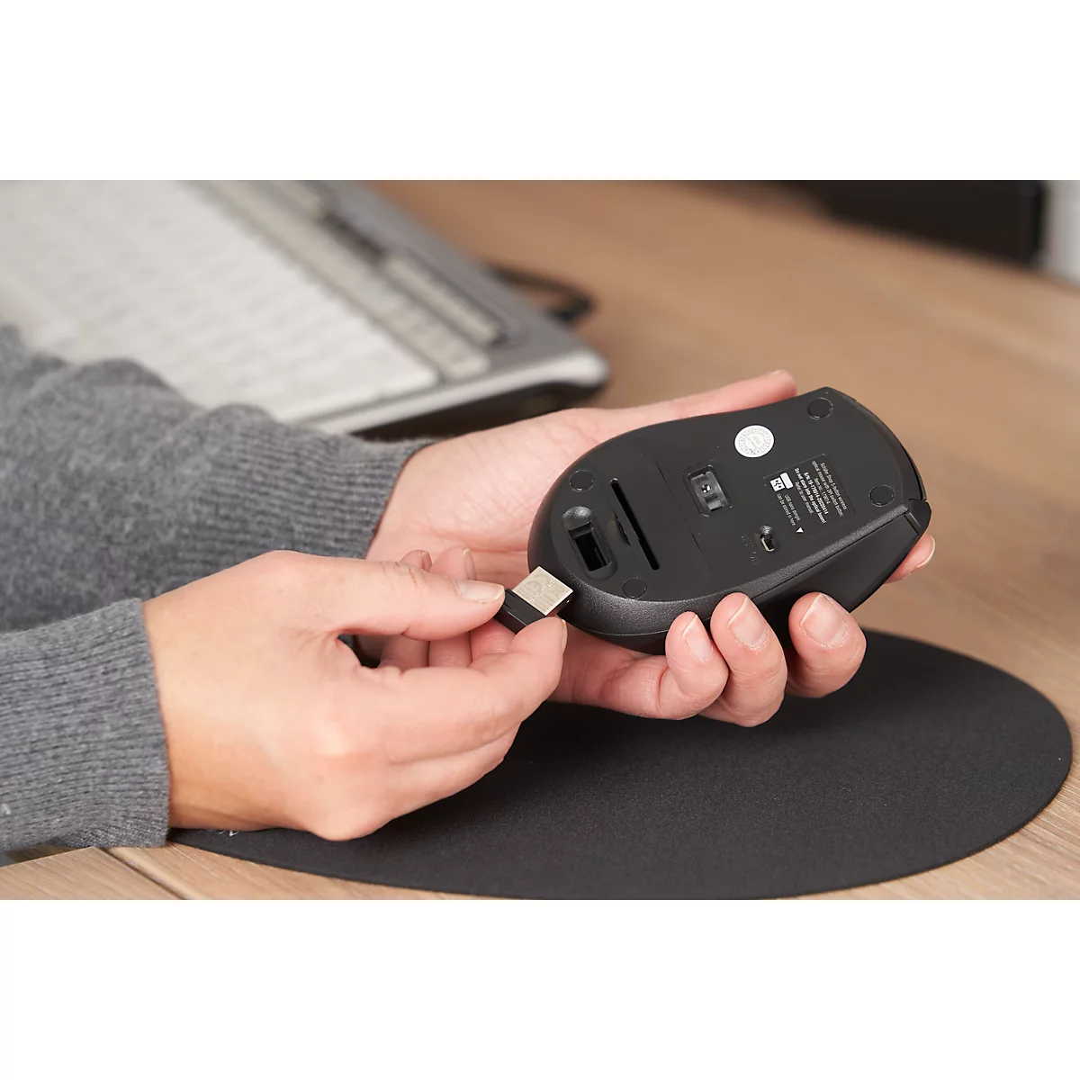 Schäfer Shop Select Funkmaus, 5 Tasten & Scrollrad, bis 1600 dpi, mit USB-Dongle, schwarz-grau