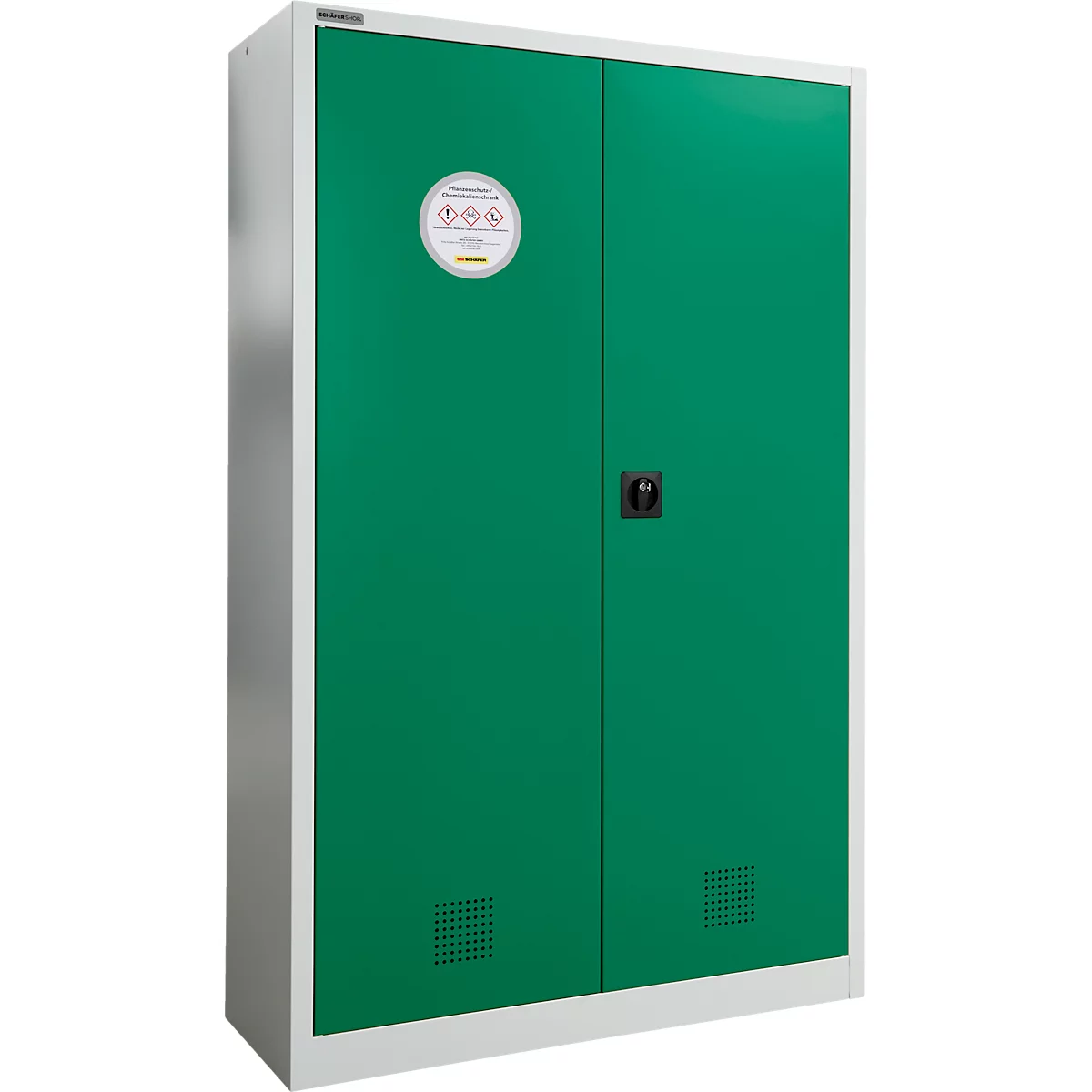 Groene kast met dubbele deuren, wit frame en sticker voor gevaarlijke stoffen.