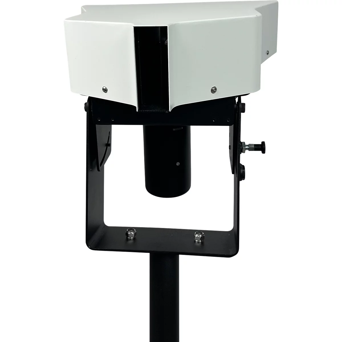 Zwart metalen frame met witte behuizing, gemonteerd op een zwarte paal. Technisch apparaat.
