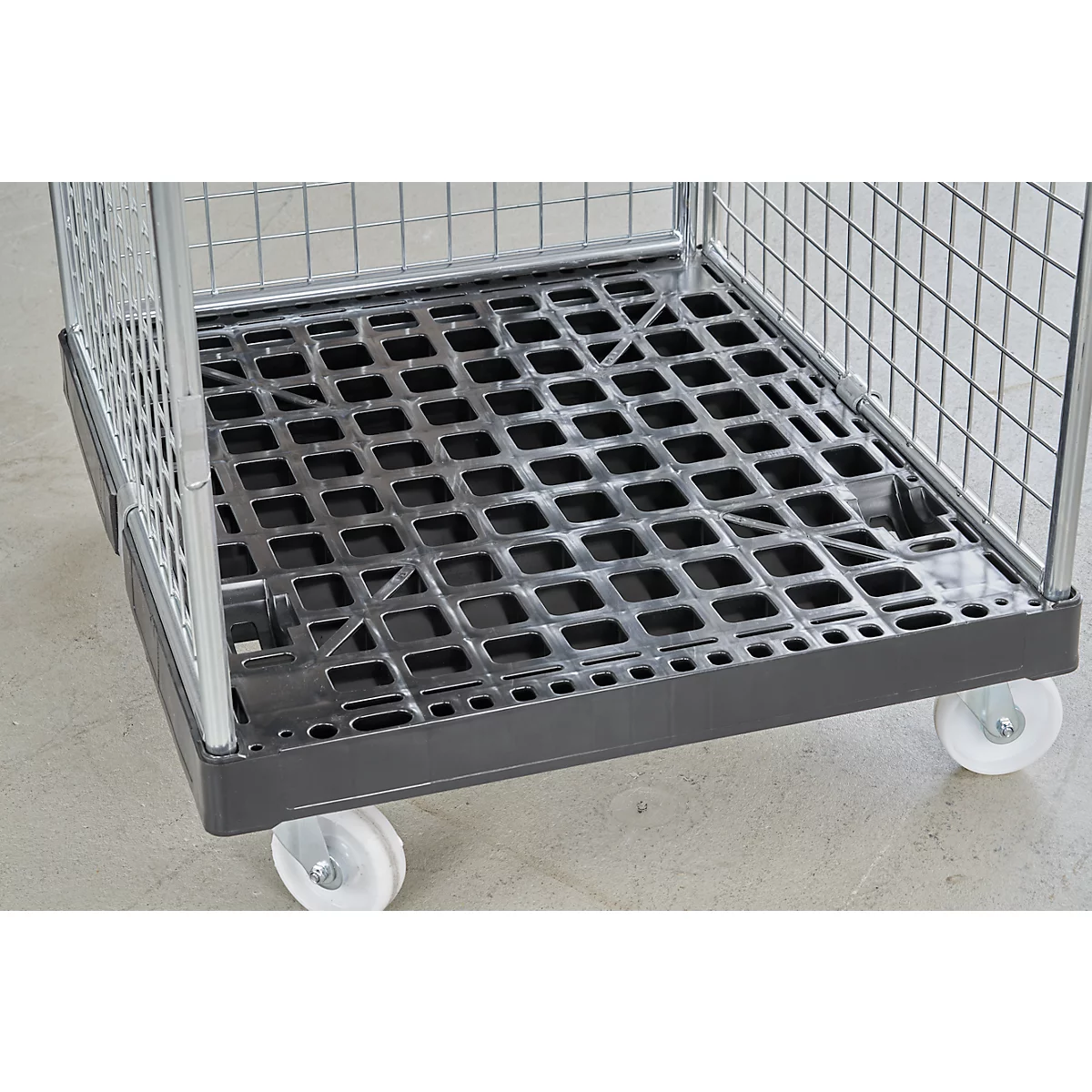 Schäfer Shop Select Rollbox ADB BASICline, 3 côtés, sans étagère intermédiaire, jusqu'à 500 kg, roues pivotantes &amp; fixes, L 724 x l 815 x H 1800 mm, acier &amp; PEHD recyclé