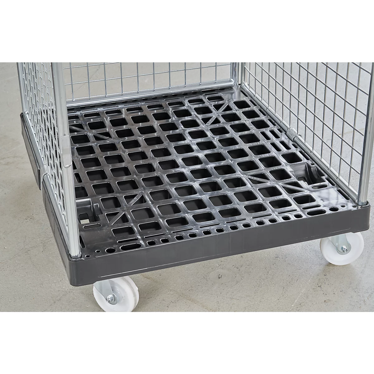 Schäfer Shop Select Rollbox ADB BASICline, 5 faces, avec porte &amp; 1 étagère fixe, jusqu'à 500 kg, roues pivotantes &amp; fixes, L 724 x l 815 x H 1810 mm, acier &amp; PEHD recyclé