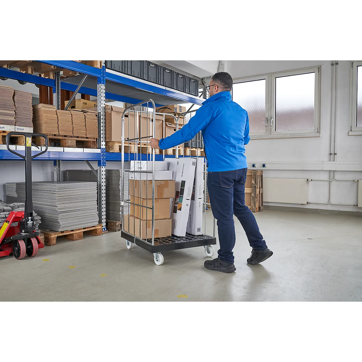 Schäfer Shop Select Rollbox BASICline, 3 côtés, sans porte, jusqu'à 500 kg, roues pivotantes &amp; fixes, L 724 x l 827 x H 1530 mm, acier &amp; PEHD recyclé