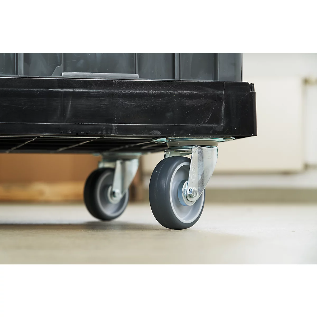 Schäfer Shop Select Roulettes de transport BASICline, plastique recyclé, 2 roulettes pivotantes et 2 fixes en TPE, surface de chargement L 610 x l 814 mm, jusqu'à 300 kg
