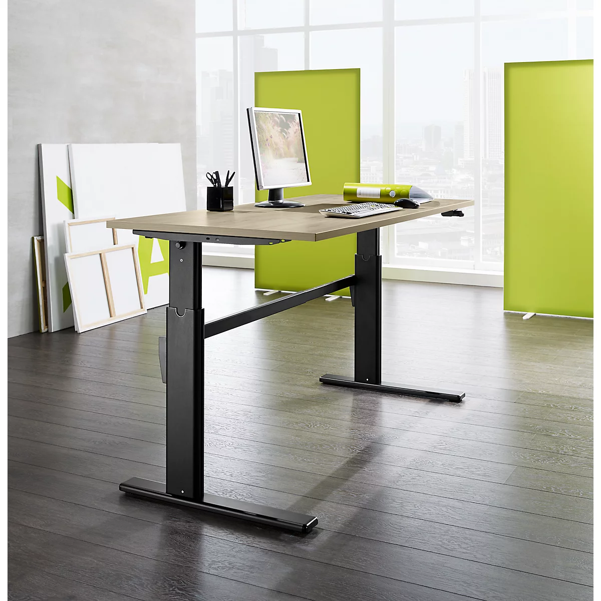 Schäfer Shop Select Schreibtisch, elektrisch höhenverstellbar, Rechteck, C-Fuß, B 1600 x T 800 x H 725-1185 mm, Wildeiche/schwarz