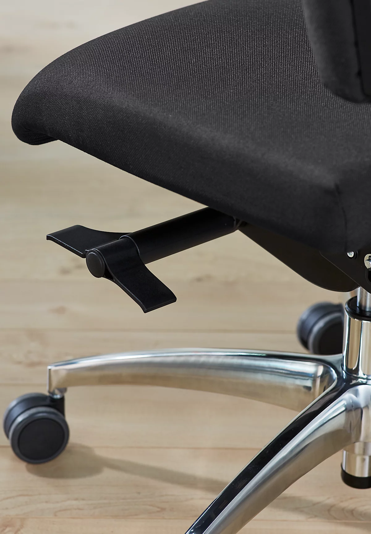 Schäfer Shop Select Silla de oficina SSI Proline P3+, mecanismo sincronizado, sin reposabrazos, soporte lumbar, articulación de asiento 3D, negro