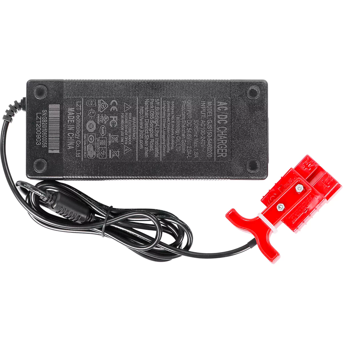 Schwarzes AC/DC-Ladegerät mit Kabel und rotem Anderson-Stecker vor weißem Hintergrund.
