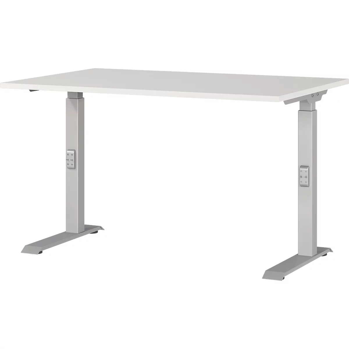 Weißer, höhenverstellbarer Schreibtisch. Quadratische Tischplatte, graue Gestellbeine mit Bedienelementen.