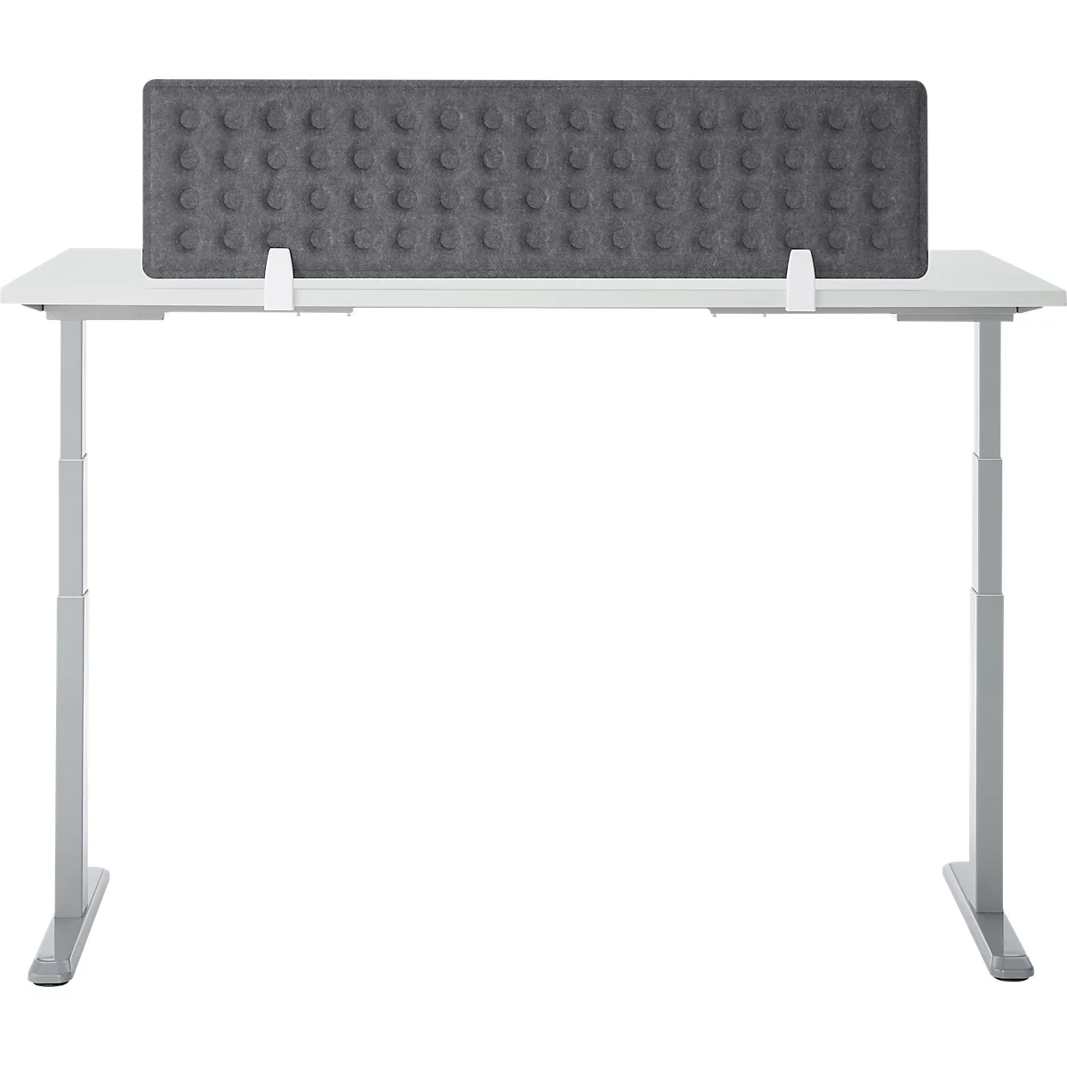 Schreibtisch mit grauer Filz-Trennwand. Weißer Tisch und Beine, die Höhe ist verstellbar. Dunkelgraue Filz-Trennwand mit rundlichen Noppen.