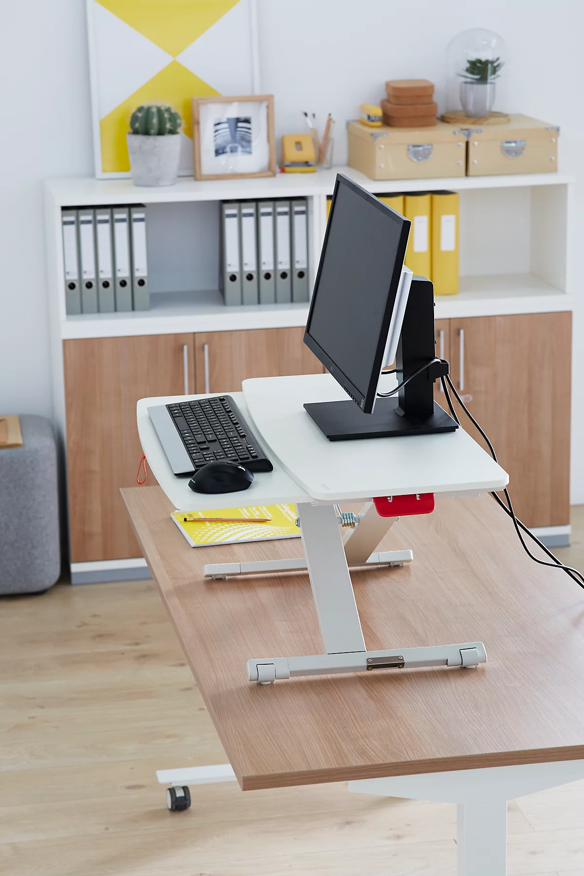 Schreibtischaufsatz Leitz Ergo Cosy, für Sitz- und Stehposition, höhenverstellbar, mit ausziehbarer Tastaturablage, B 420 x T 800 x H 72 mm, grau