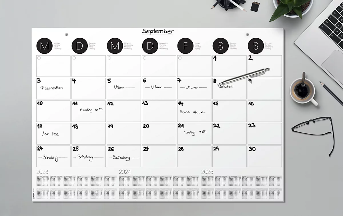 Schreibtischunterlage Sigel Monatsübersicht, ca. DIN A2, 3-Jahreskalendarium, 12 Blatt, auch als Wandkalender nutzbar, s/w