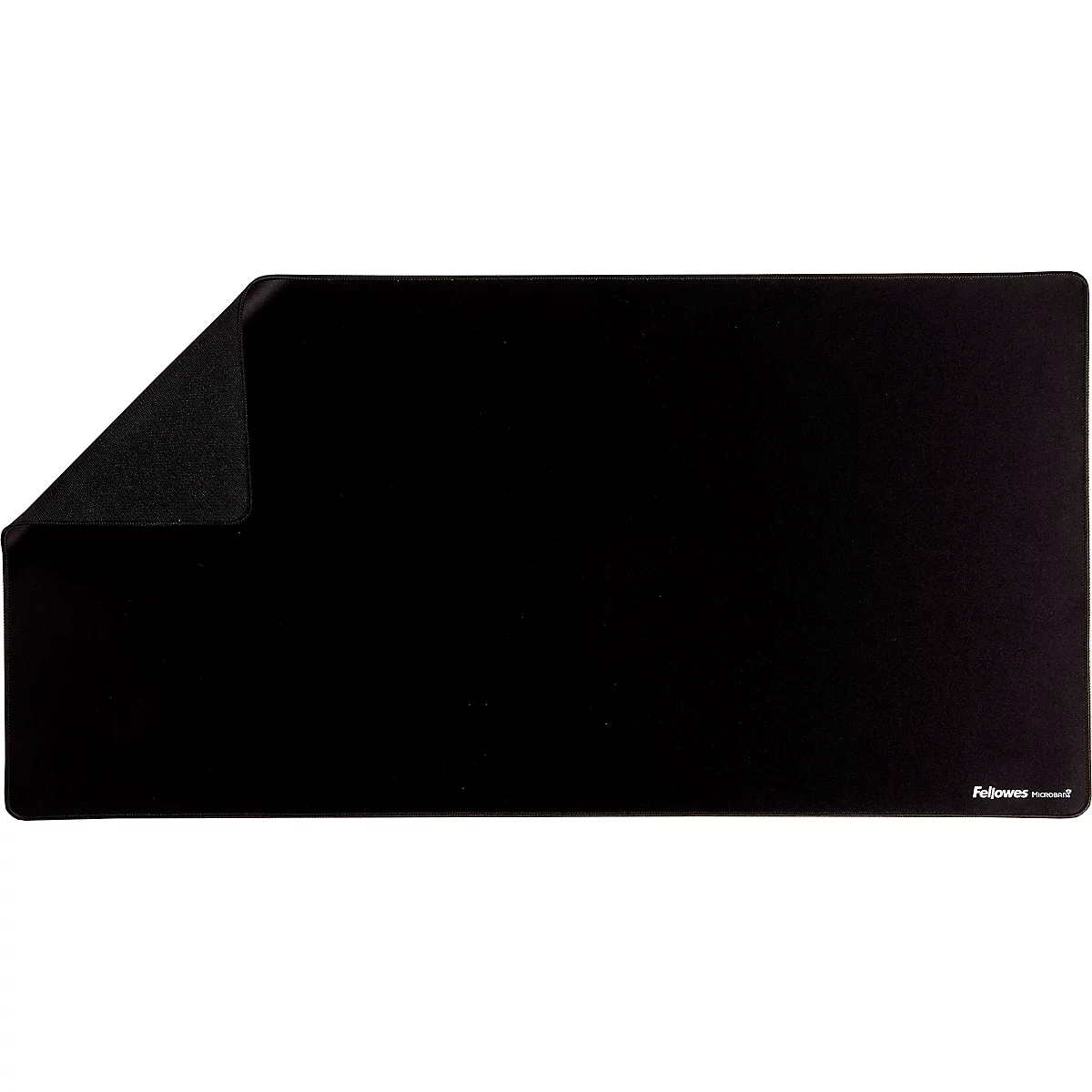 Laptop auf Ständer, Notizbuch mit Stift auf schwarzer Matte.