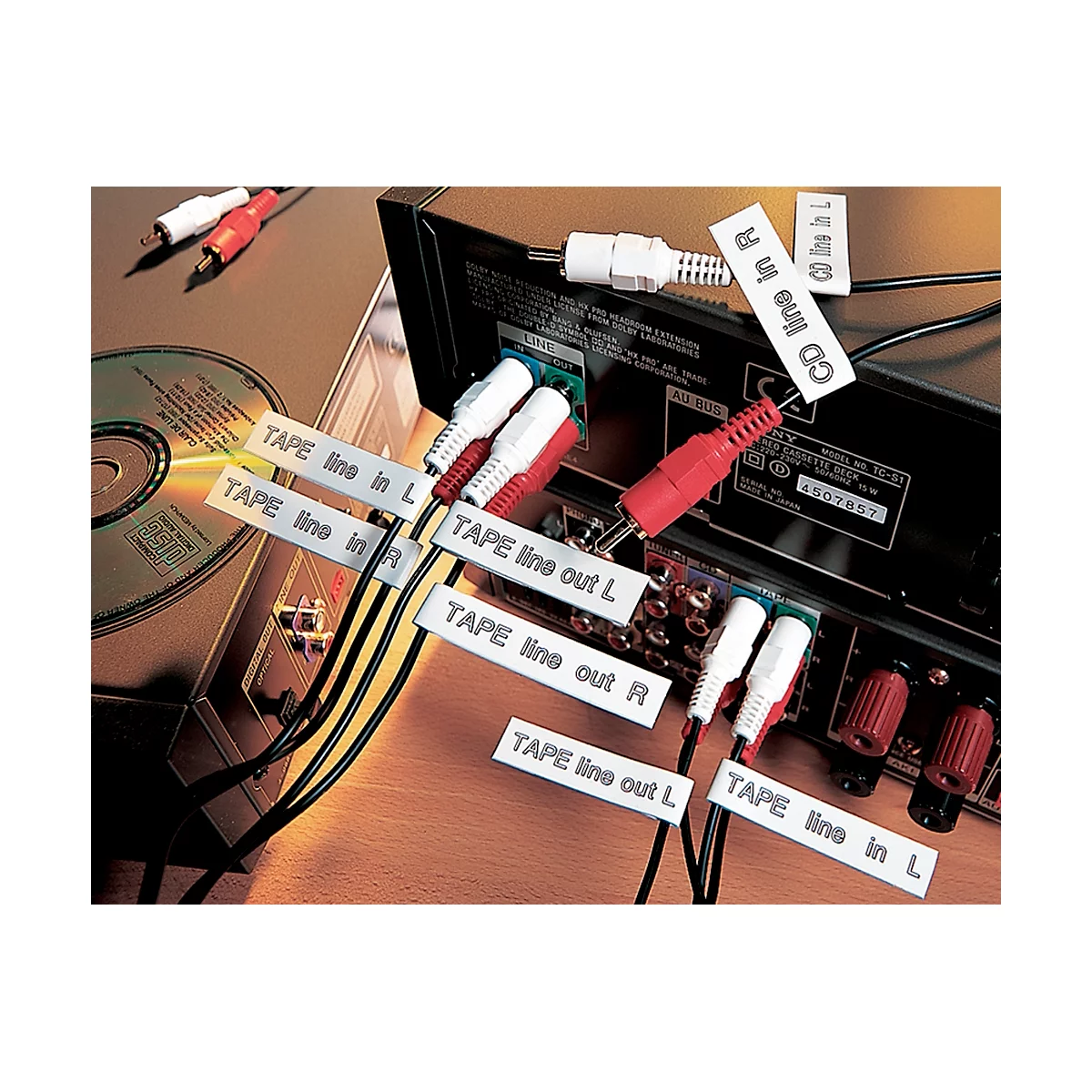 Schriftbandkassette Brother TZe-211, selbstklebend, L 8 m x B 6 mm, weiß/schwarz