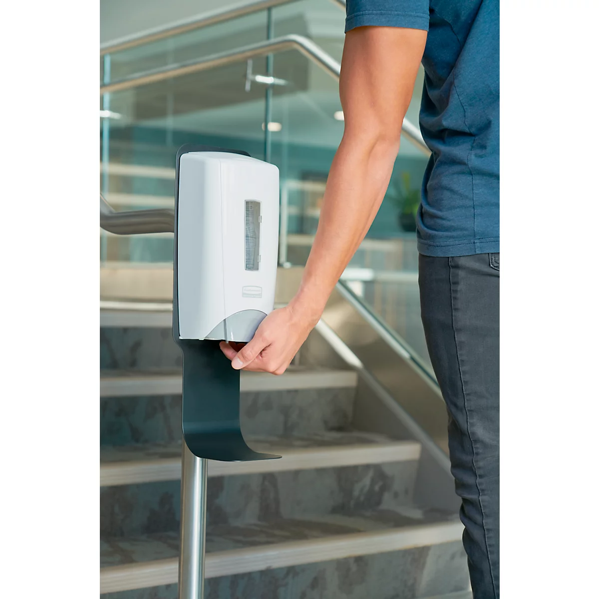 Schuimzeepdispenser Rubbermaid Flex, handmatig, 1300 ml, L 99 x B 146 x H 298 mm, kunststof, wit