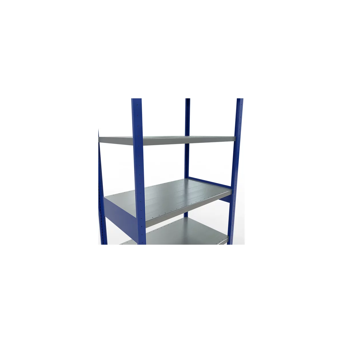 Gros plan d'une étagère métallique bleue avec des étagères grises. L'étagère est vide.