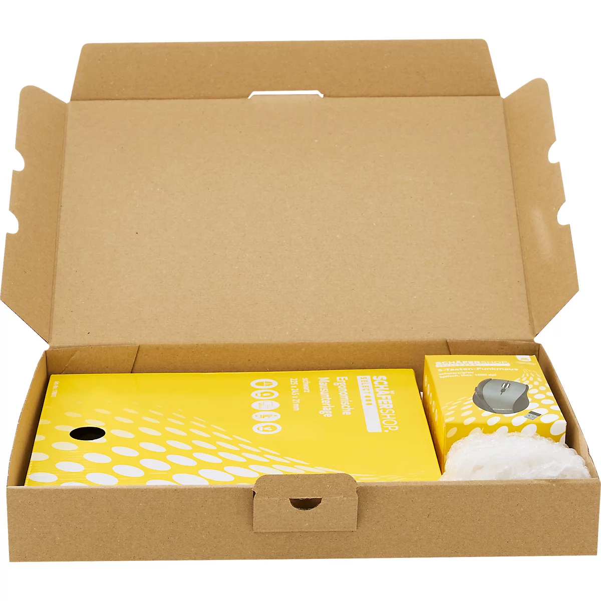 Geöffneter brauner Pappkarton mit gelber Verpackung und einer Computermaus darin.