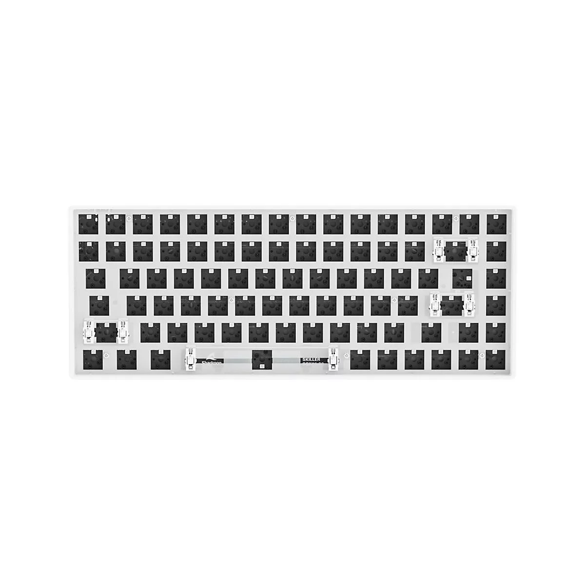 Weiße, mechanische Tastatur-Basis ohne Tasten mit sichtbaren schwarzen Switches auf weißer Platte.