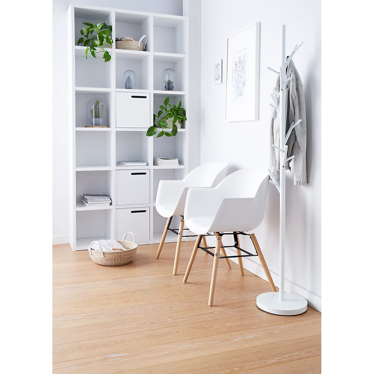 Shell-stoel, kunststof, met houten poten, zitkussen, bestand tegen desinfecterende middelen, wit, set van 2