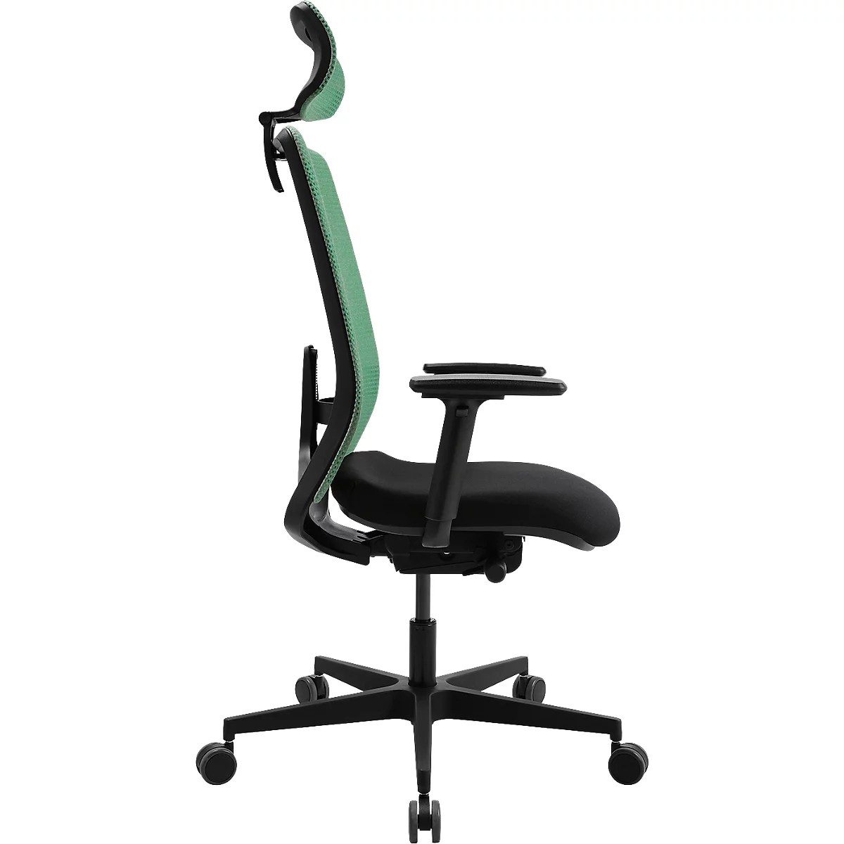 Chaise de bureau avec dossier en maille verte et assise noire. La chaise repose sur des roulettes sur fond blanc.