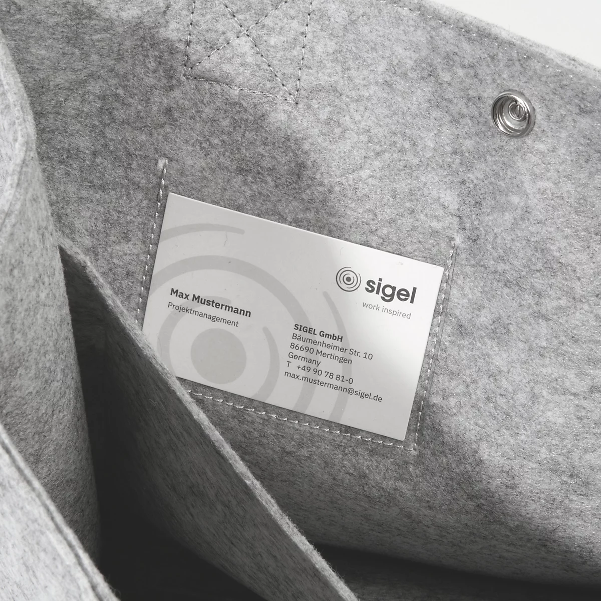 Sigel sacoche pour ordinateur portable Desk Sharing Bag Basic L, pour 1 ordinateur portable jusqu'à 17,3″, feutre synthétique, gris clair