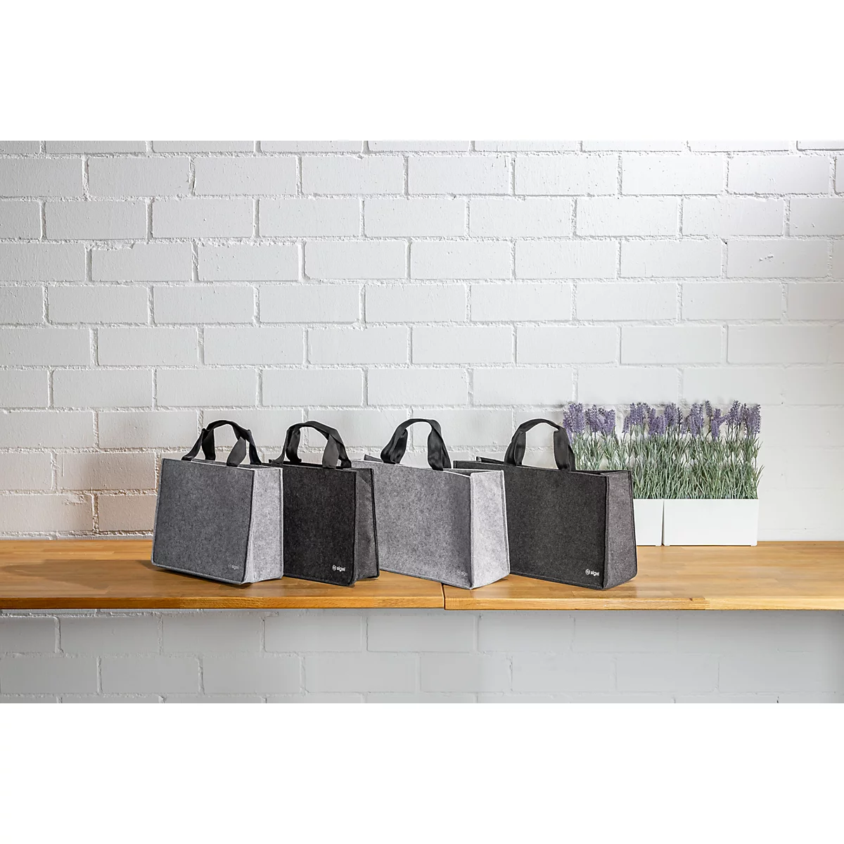 Sigel sacoche pour ordinateur portable Desk Sharing Bag Basic L, pour 1 ordinateur portable jusqu'à 17,3″, feutre synthétique, gris clair