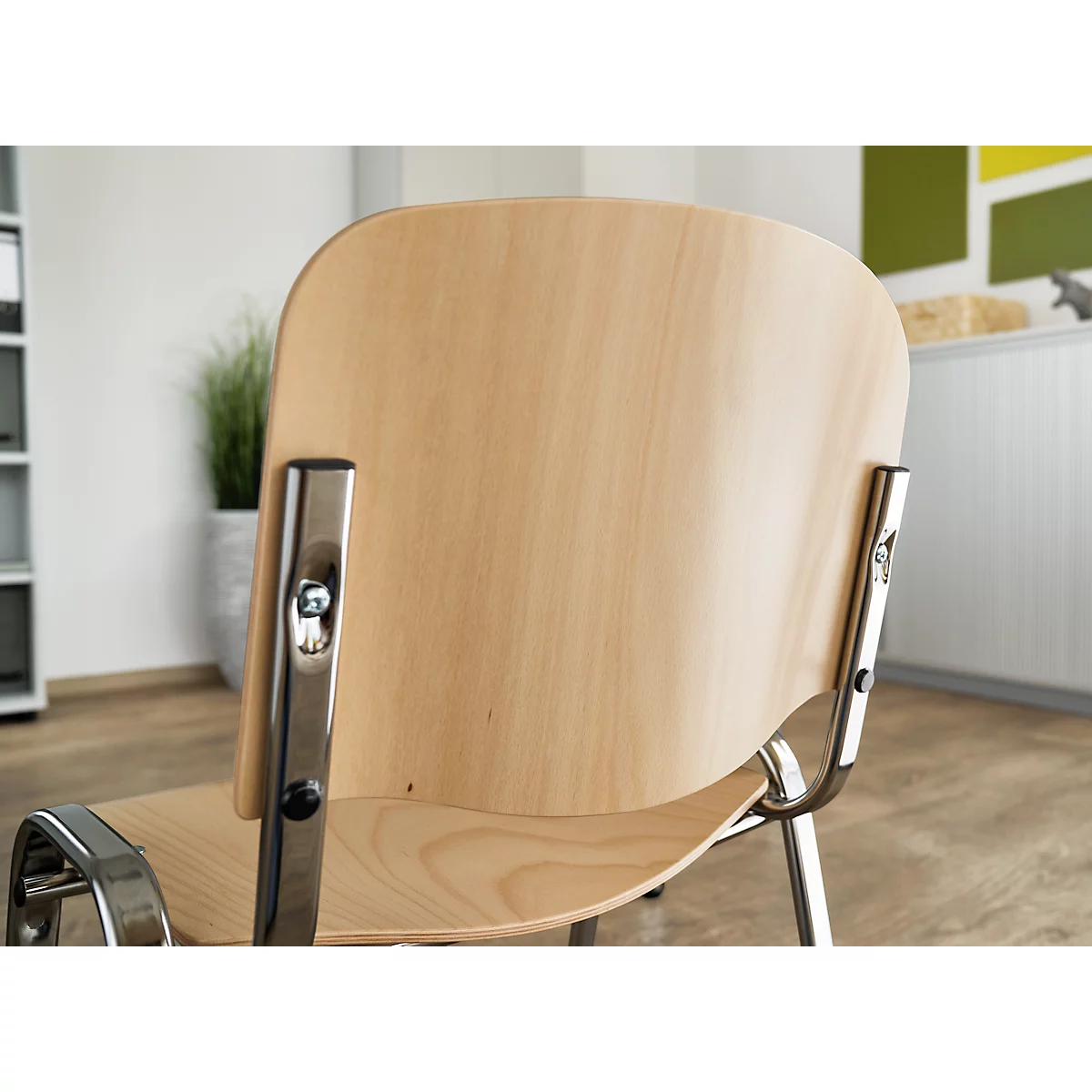 Silla apilable ISO Madera, apilable hasta 12 piezas, haya