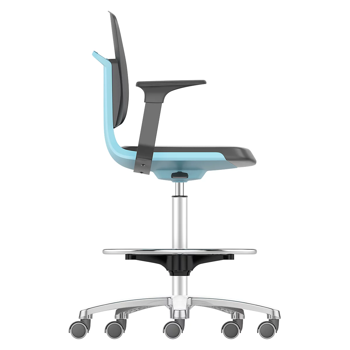 Silla de oficina, azul claro y negro, vista lateral. Apoyabrazos, respaldo, ruedas, reposapiés.