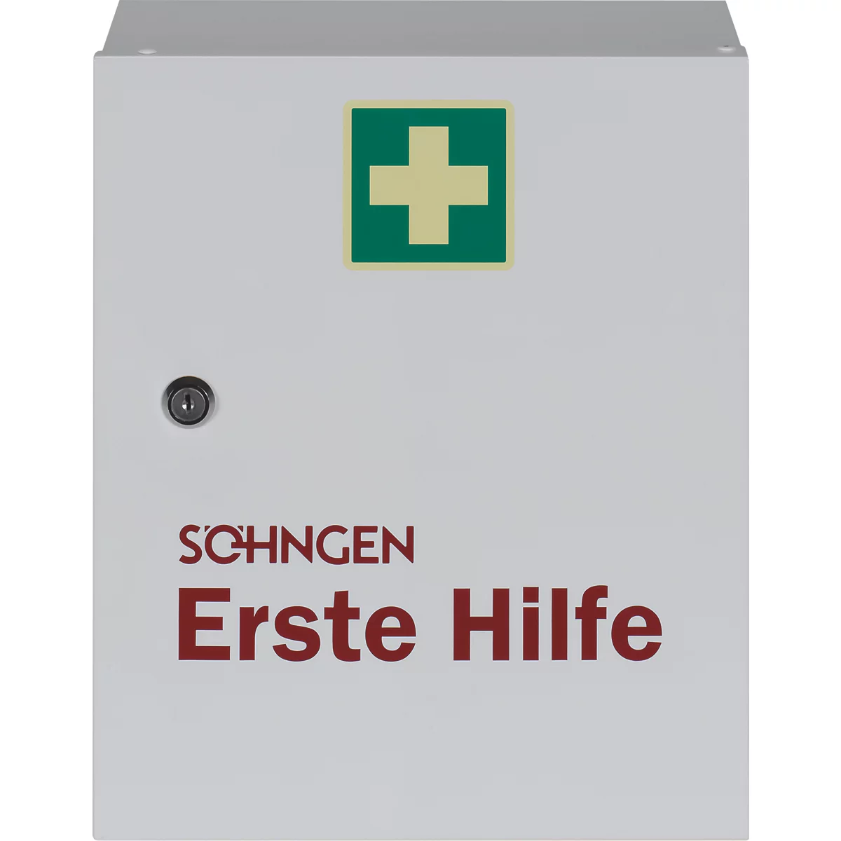 Ein weißer Erste-Hilfe-Kasten mit grünem Kreuz. Aufschrift: SCHNÜNGEN Erste Hilfe.