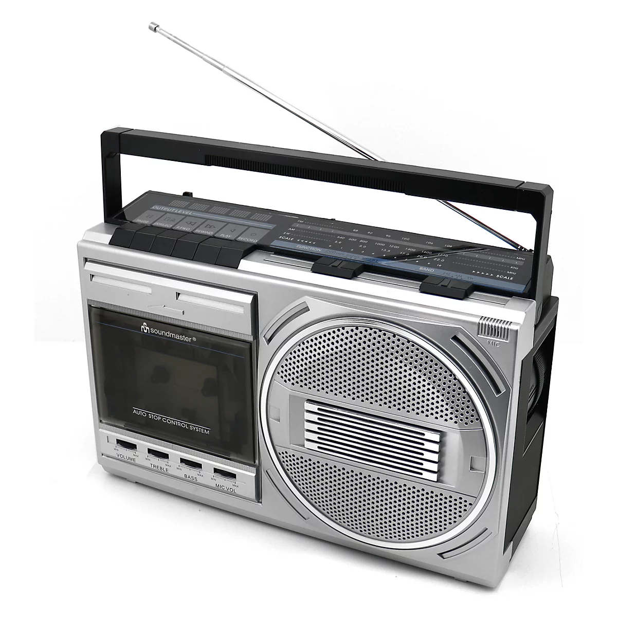 Magnétophone rétro argenté. Avec antenne, haut-parleur et compartiment à cassettes.