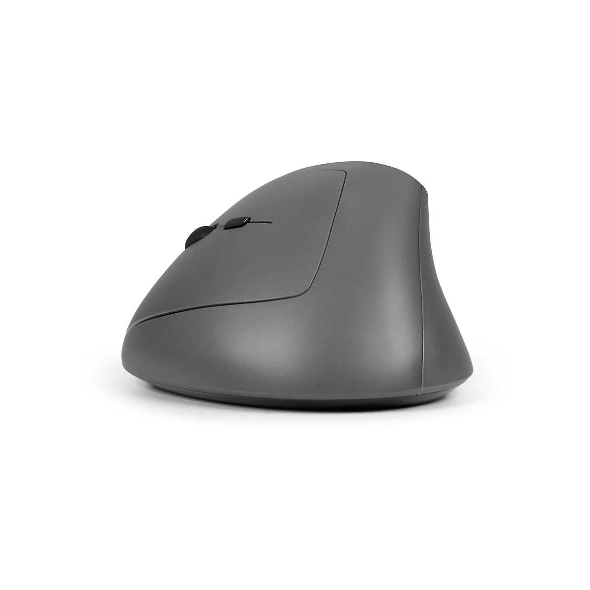 Souris ergonomique grise, gros plan, isolée sur fond blanc.