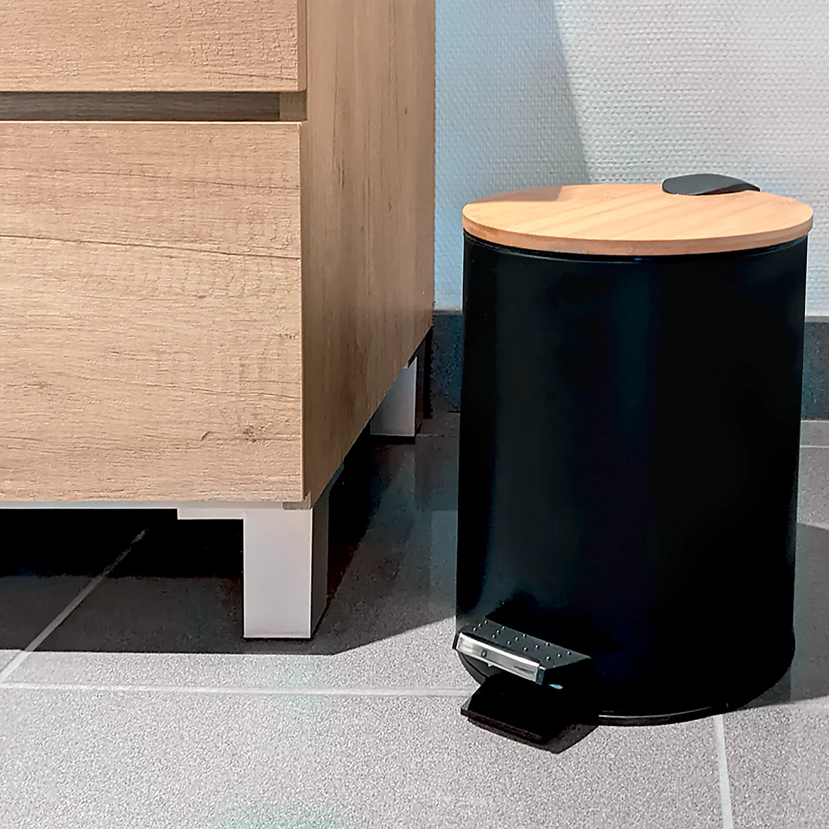 SPIRELLA Treteimer ADONIS, 3L Inhalt, Absenkmechanismus, Tretpedal, Griff, ø 170 x H 255 schwarz