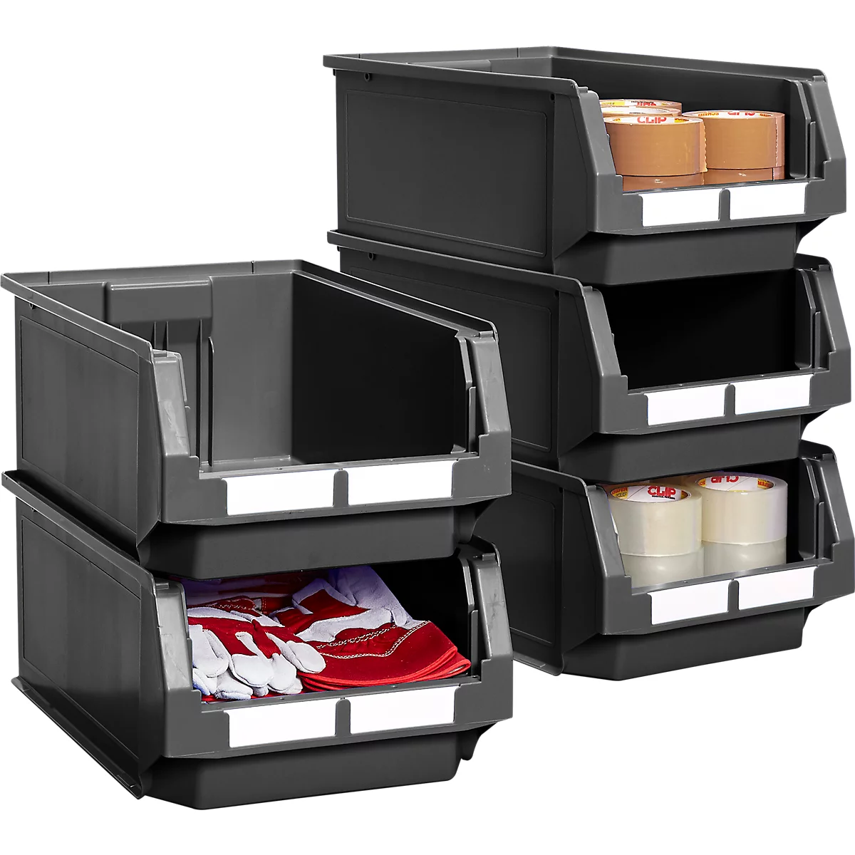 Donkergrijze stapelbare opbergbakken gevuld met tape, handschoenen en andere items.